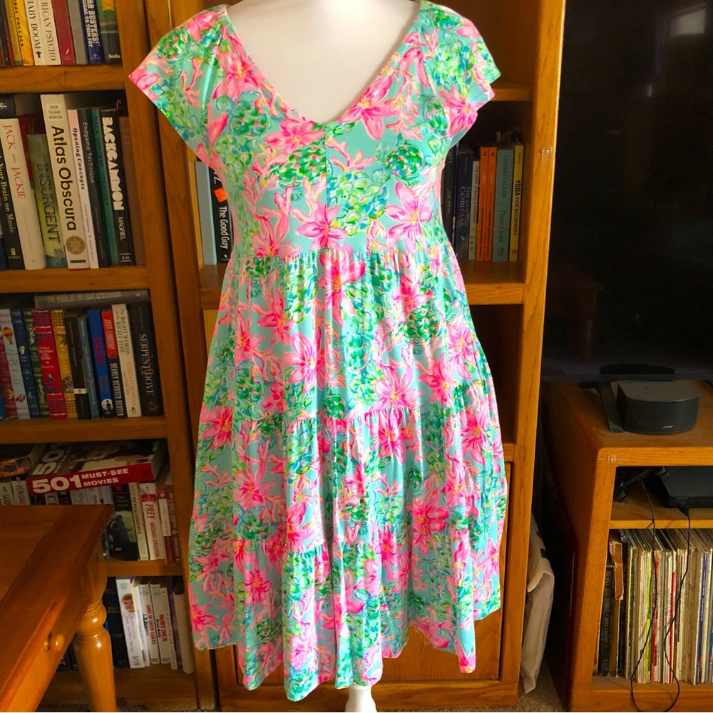 👗EUC Lilly Pulitzer Floral Swing Dress